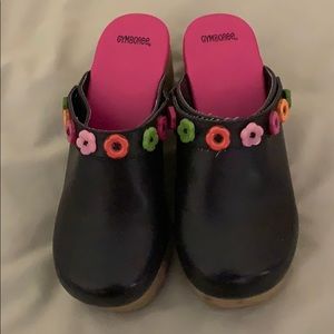 Gymboree clogs